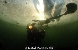 stone-pit ZIMNIK,ice diving,January 2009 by Rafal Raszewski 